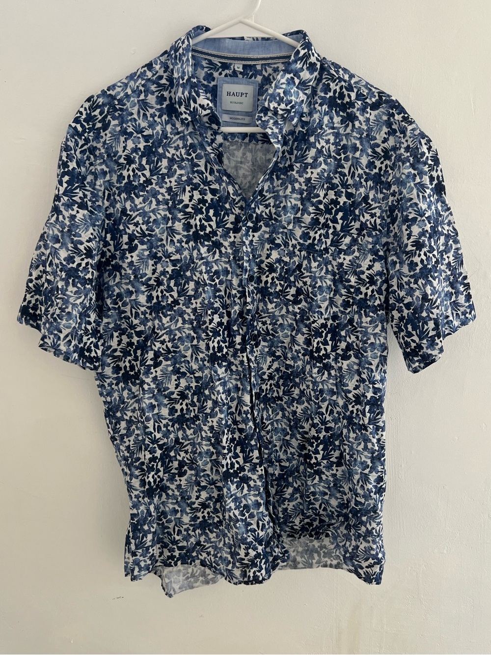 Haupt Men’s Blue Floral Short-Sleeve Shirt size medium